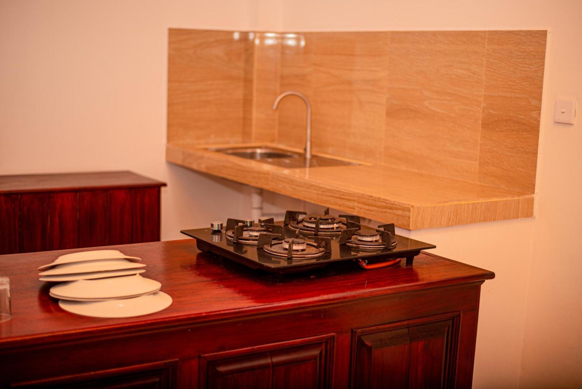 Sundowners Guesthouse Хикадува Стая снимка